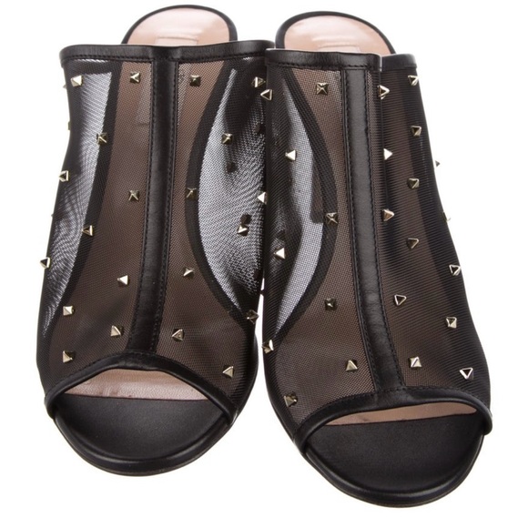 Valentino studded mesh mule with stiletto heel. Size 8. - Picture 2 of 4